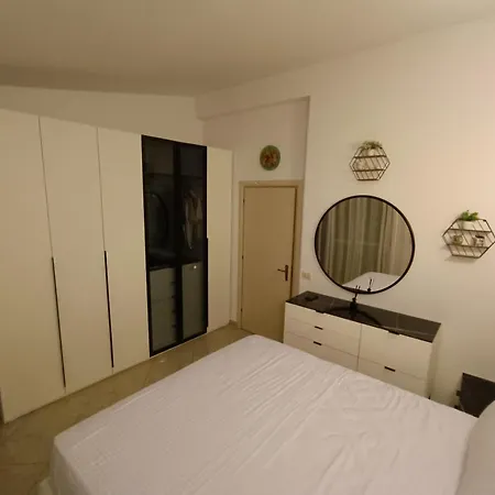 Noah's Seaside Apartman Golem