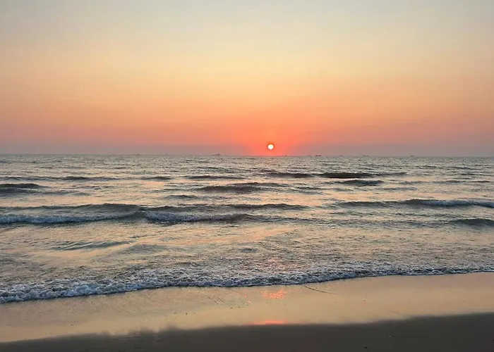 Noah's Seaside דירה גולם